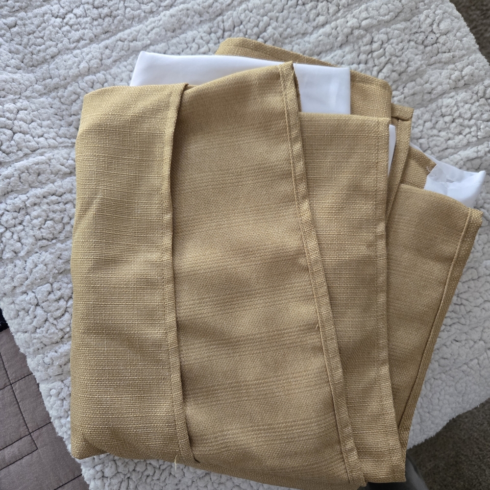 KING BED SKIRT